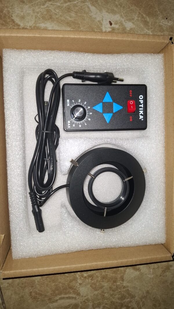 Stereomicroscope ring light illumination