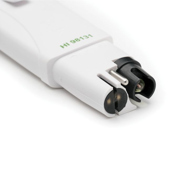 Hydroponic Waterproof Pocket Tester use 2